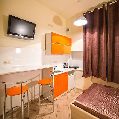Mini Apartment on Rappoporta 7a-3 Leopoli Esterno foto